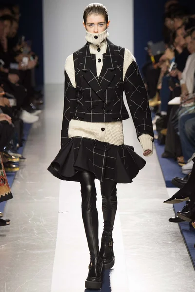 Look 20
